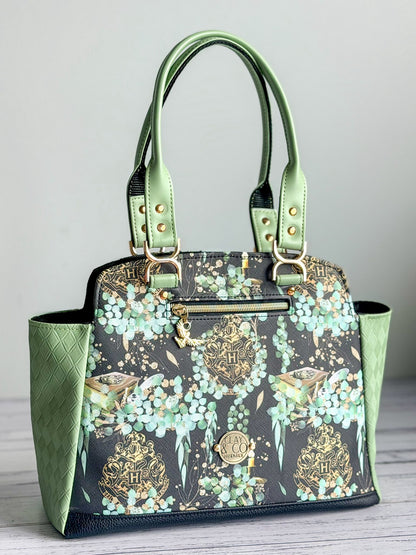 The Sewfisticated HexaTote