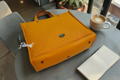 The Savour Tote (Mar 2026)