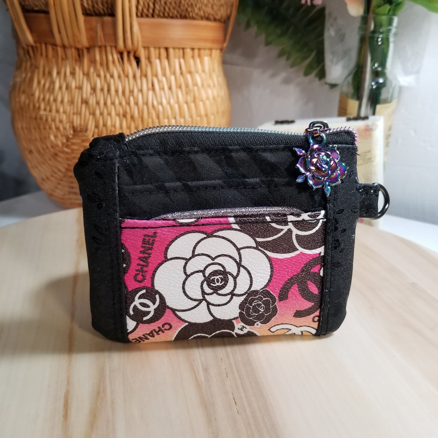 Sewfisticated Card Holder